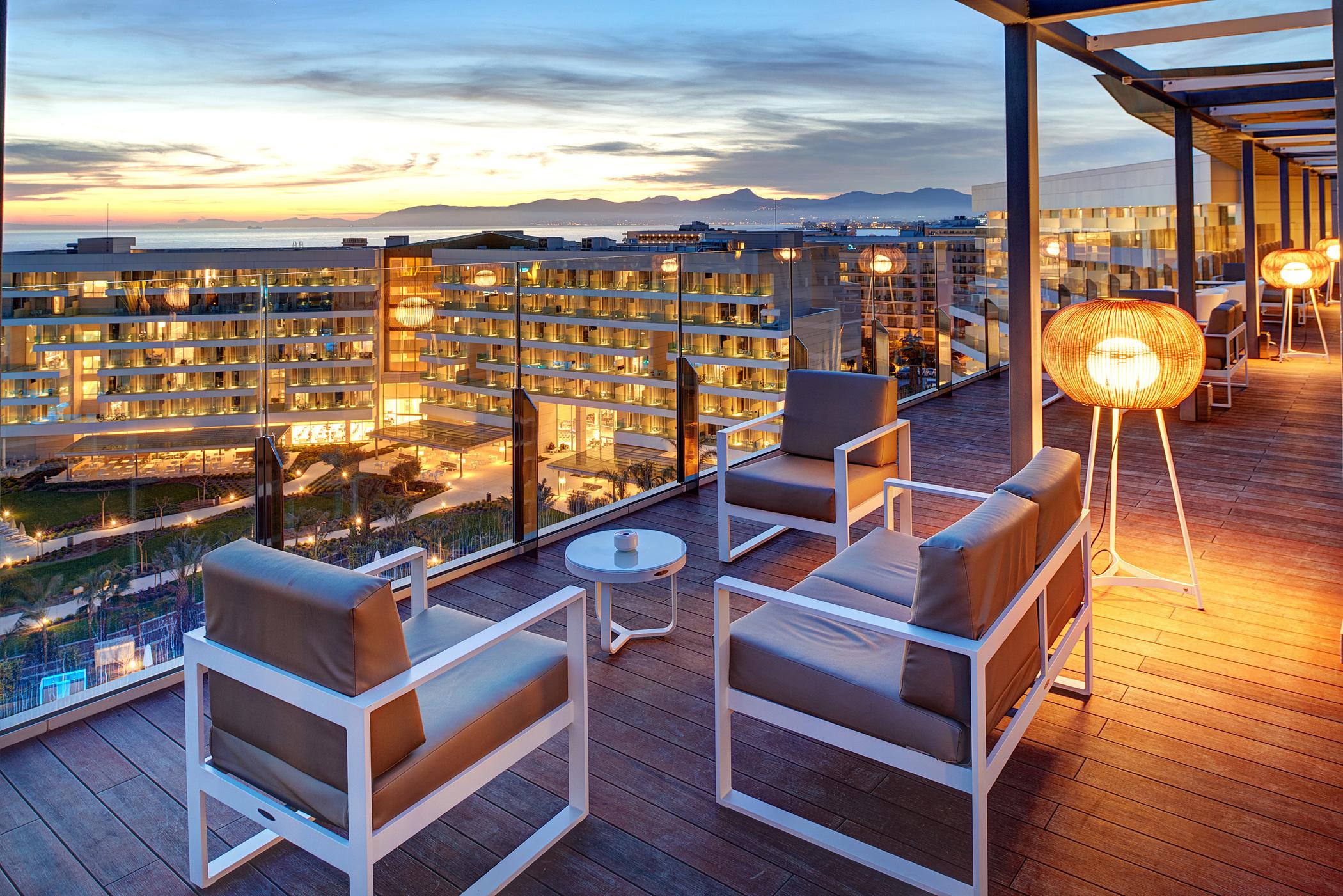 ฮิโปเทล ปลายา เด ปาลมา พาเลซแอนด์สปา Hotel ปลายาเดปัลมา ภายนอก รูปภาพ The view from the rooftop of the hotel