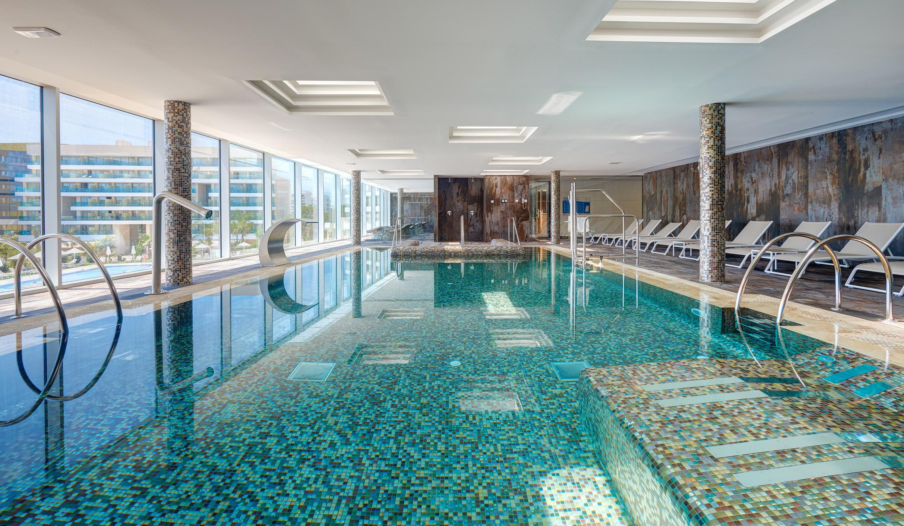 ฮิโปเทล ปลายา เด ปาลมา พาเลซแอนด์สปา Hotel ปลายาเดปัลมา ภายนอก รูปภาพ Indoor pool